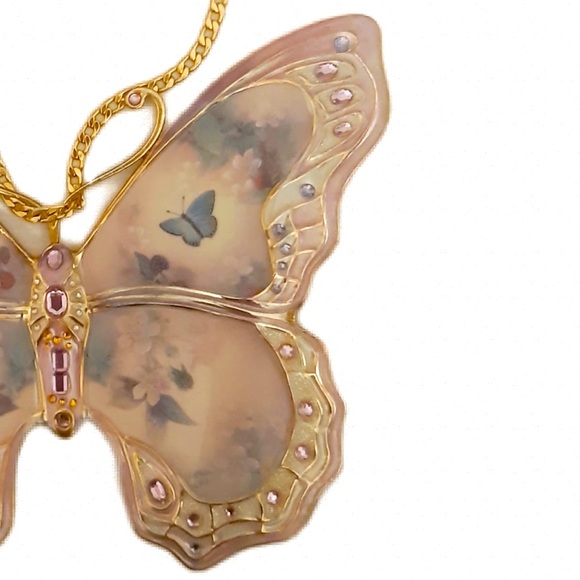 FINE PORCELAIN - ENCHANTED WINGS Artist Design C2987 Collectable Vintage - Picture 5 of 9